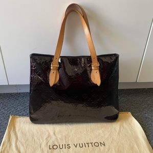 LV Vernice Monogram handbag/Dark burgundy